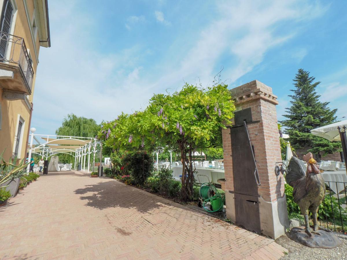 Hotel Villa Costanza Pontenure Exterior foto
